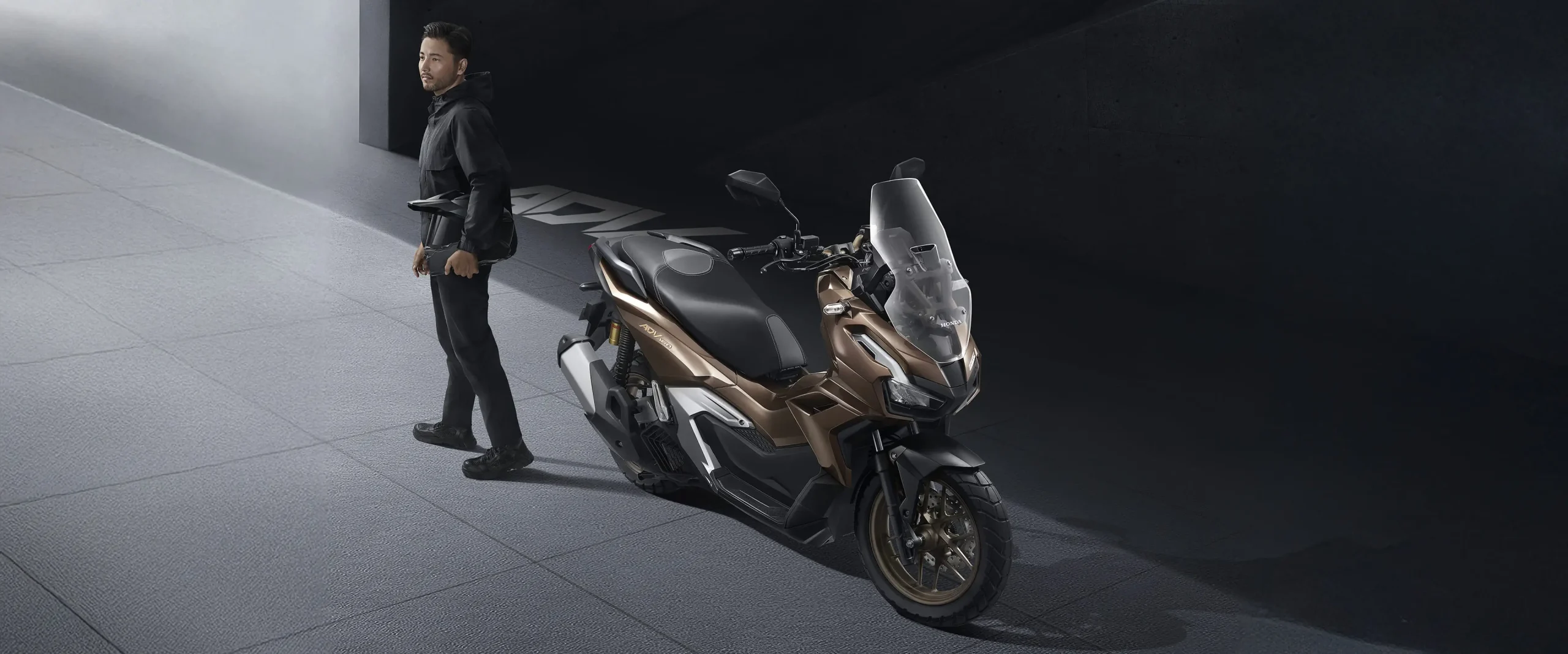 ADV 160